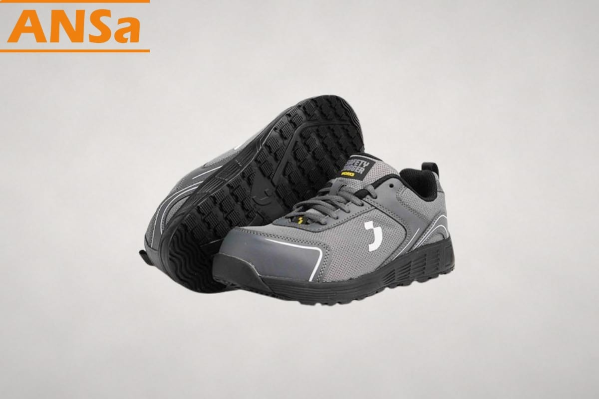 giay-bao-ho-safety-jogger-aak-s1p-low